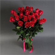 Букет из Эквадорской розы малиновой розы 25 шт 10106