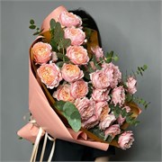 Букет из пионовидных кустовых роз 11 шт 10156