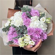 Букет из гортензий, эустомы и хризантем 10224